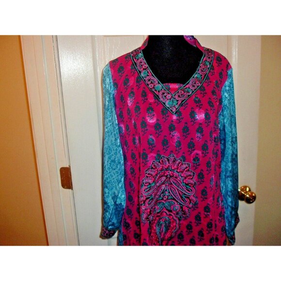 Indian Style Maxi Dress or Nightgown Multicolored Flowers, Embroidery S/M - Picture 8 of 9